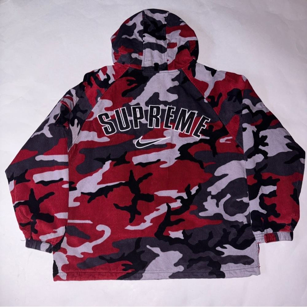 Supreme x Nike Arc Corduroy Hooded Jacket Red Camo SS22 Men’s Large Coat